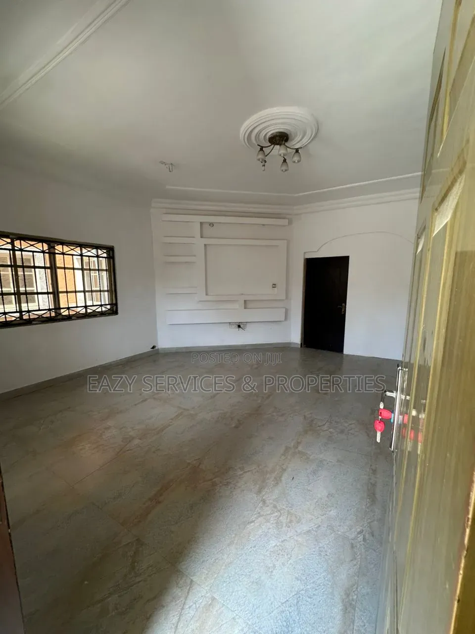 1bdrm Shared Apartment in Gated And Secured, Chevron for rent
