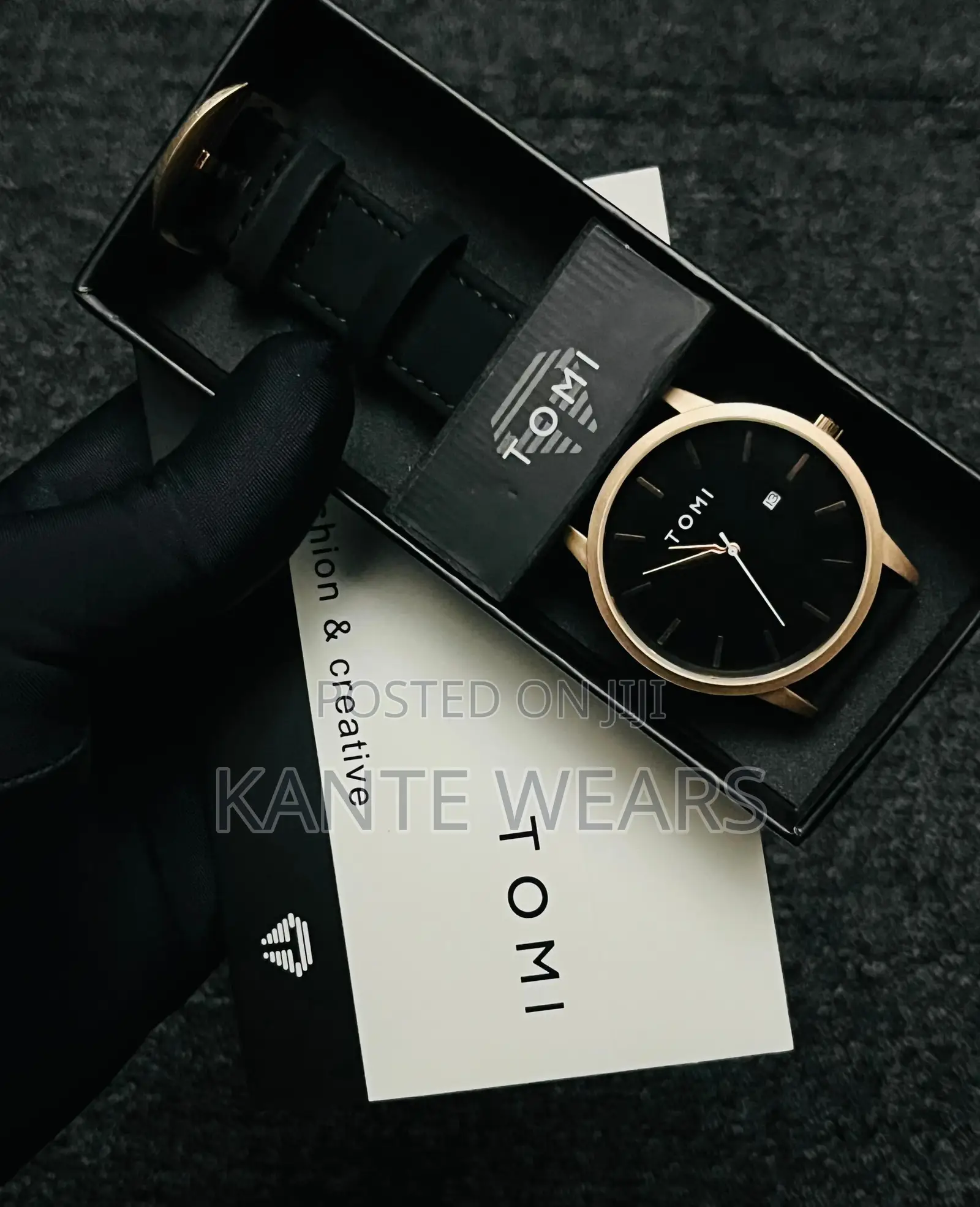 Tomi Simple Leather Analog Wristwatch