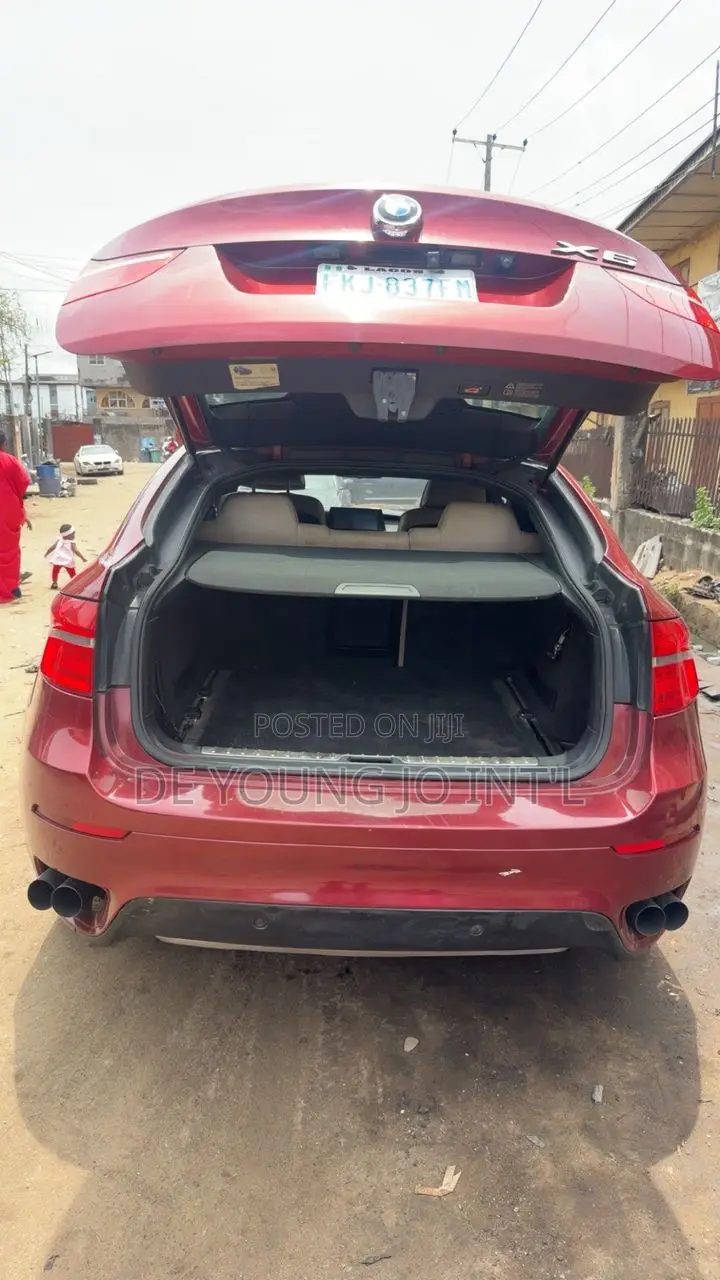 BMW X6 2012 Red