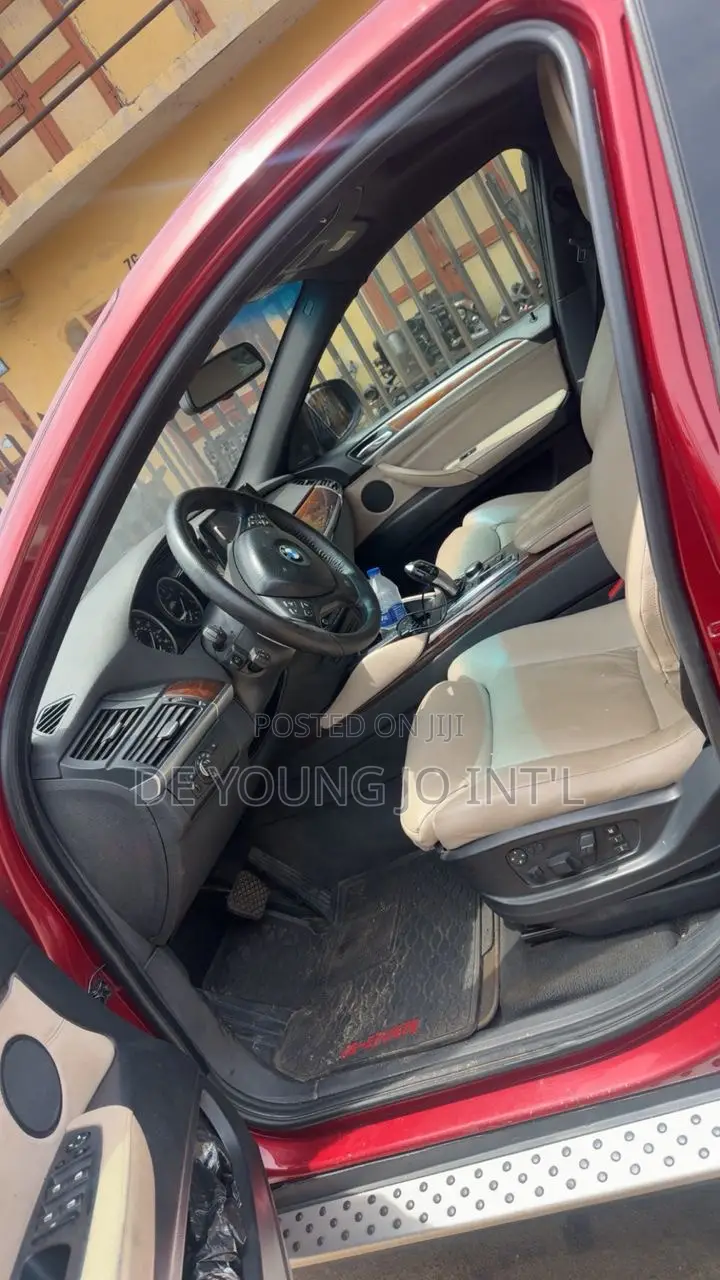 BMW X6 2012 Red