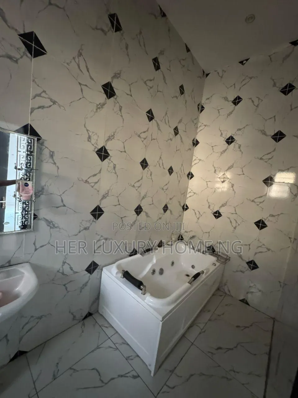 Mini Flat in Grace Court Royal, Lekki Expressway for rent