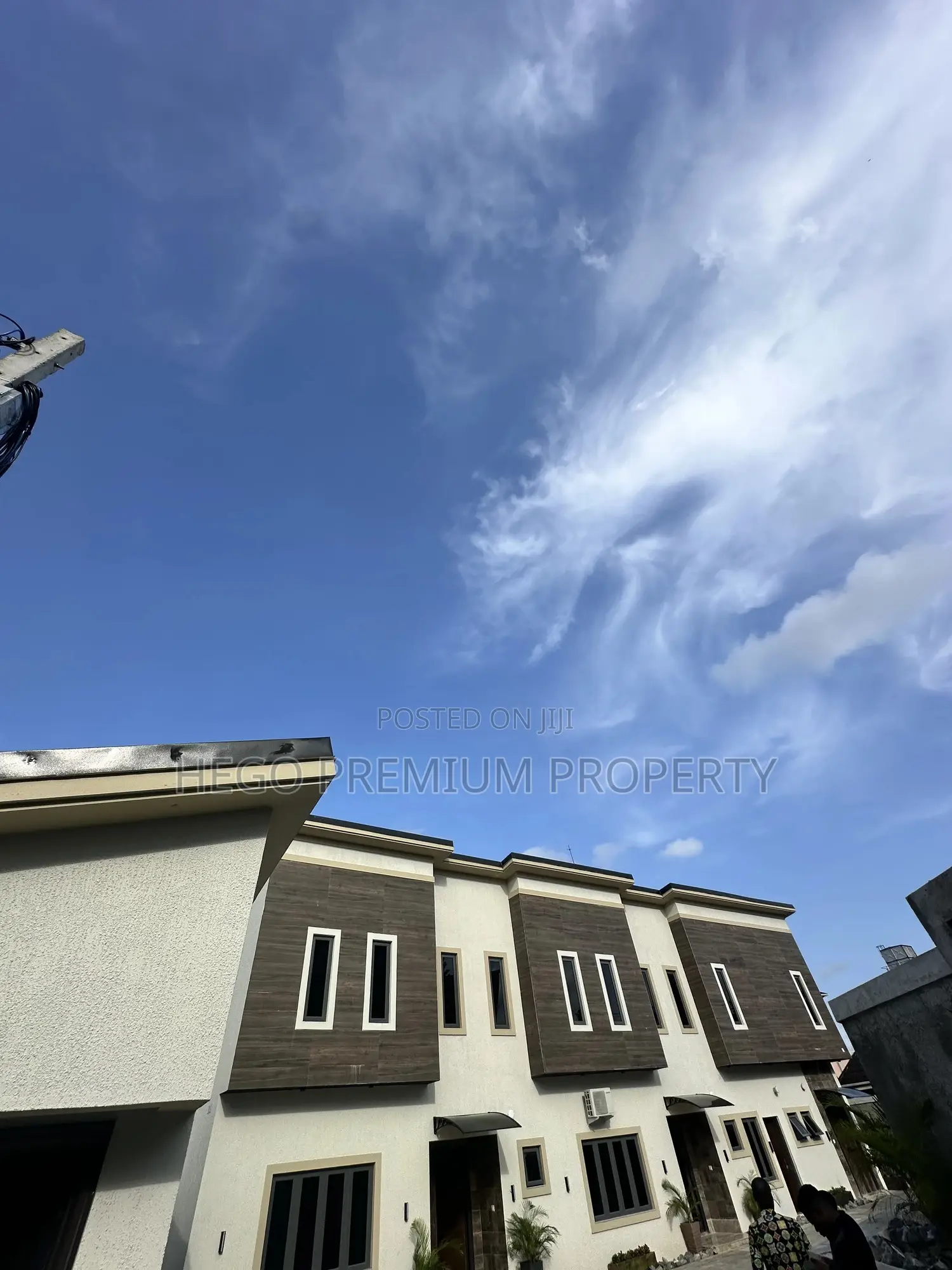 1bdrm Duplex in Forces Avenue Old for rent