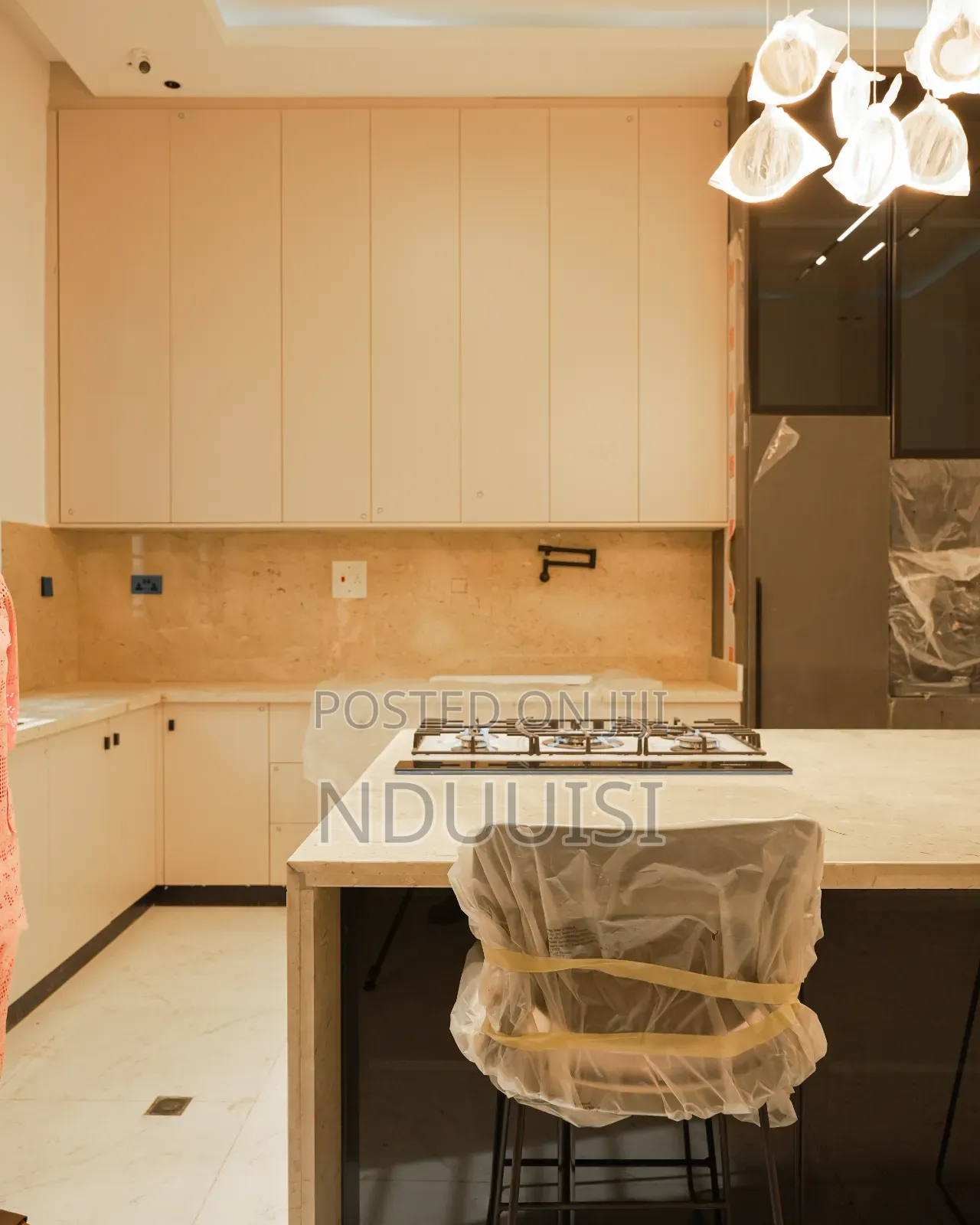 5bdrm Duplex in Apo Resettlement for sale