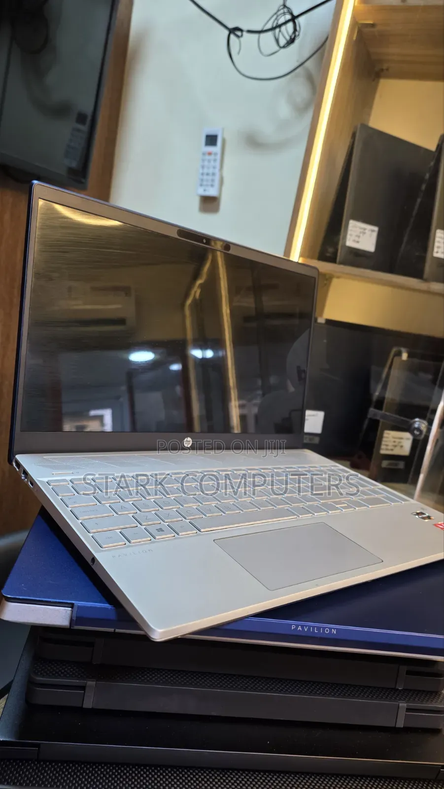 Laptop HP Pavilion 15-eh0050wm 8GB AMD Ryzen 3 SSD 256GB