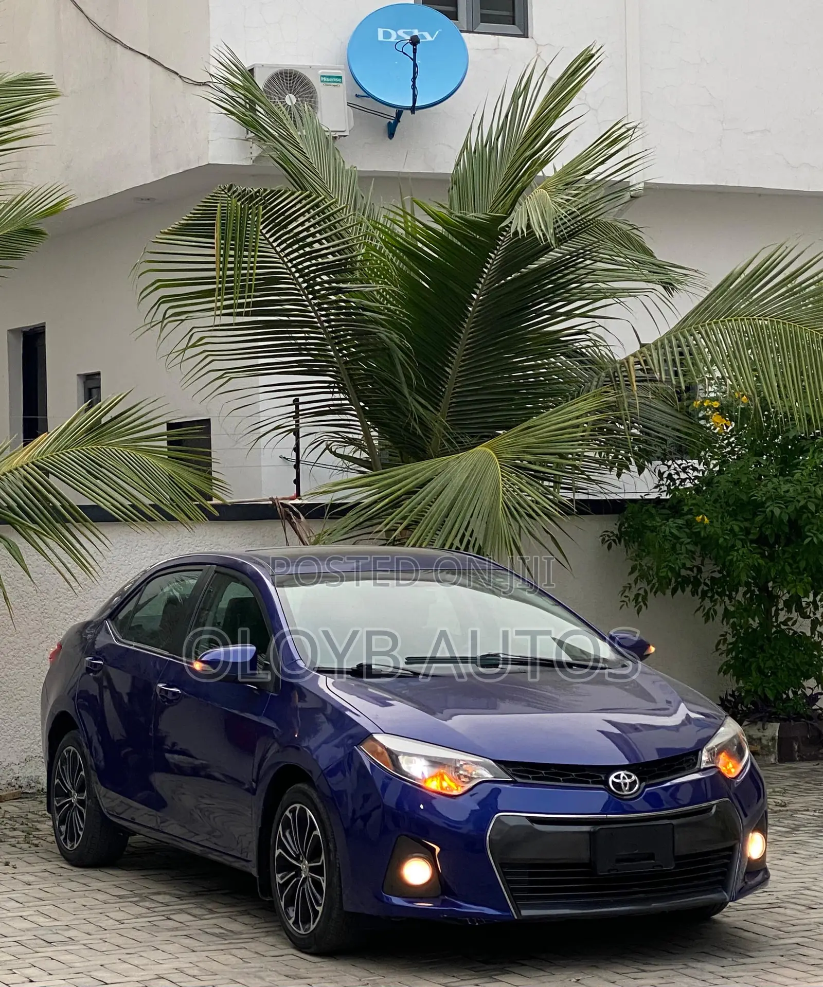 Toyota Corolla S 4dr Sedan (1.8L 4cyl CVT) 2015 Blue