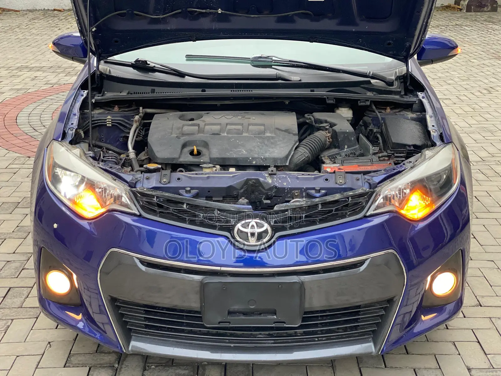 Toyota Corolla S 4dr Sedan (1.8L 4cyl CVT) 2015 Blue