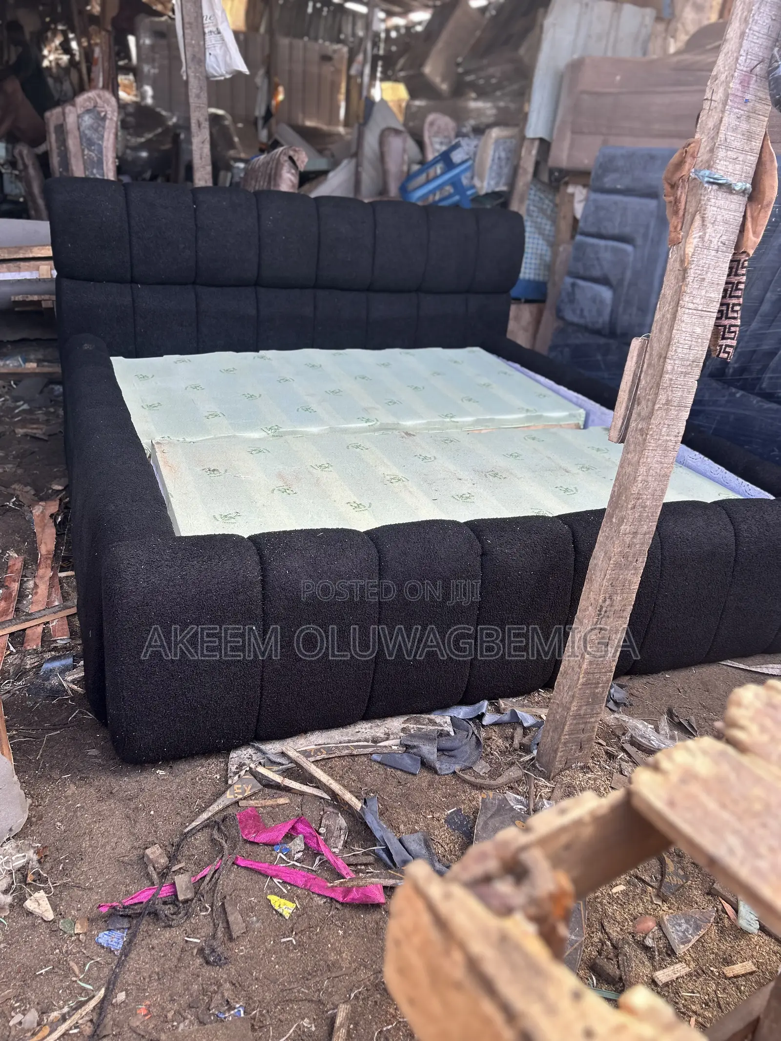 6by6 Black Bedframe