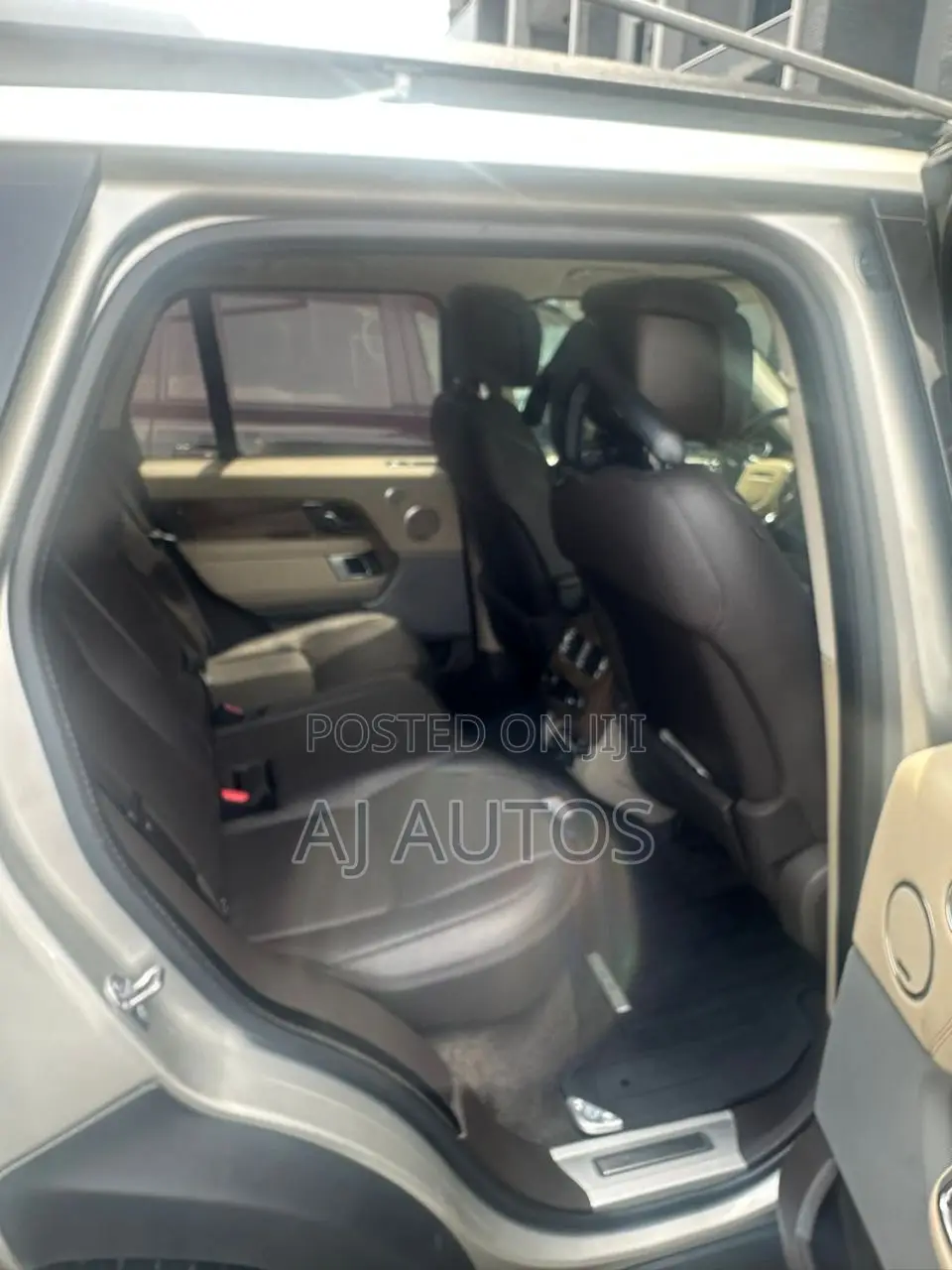Land Rover Range Rover Vogue 2018 Gold
