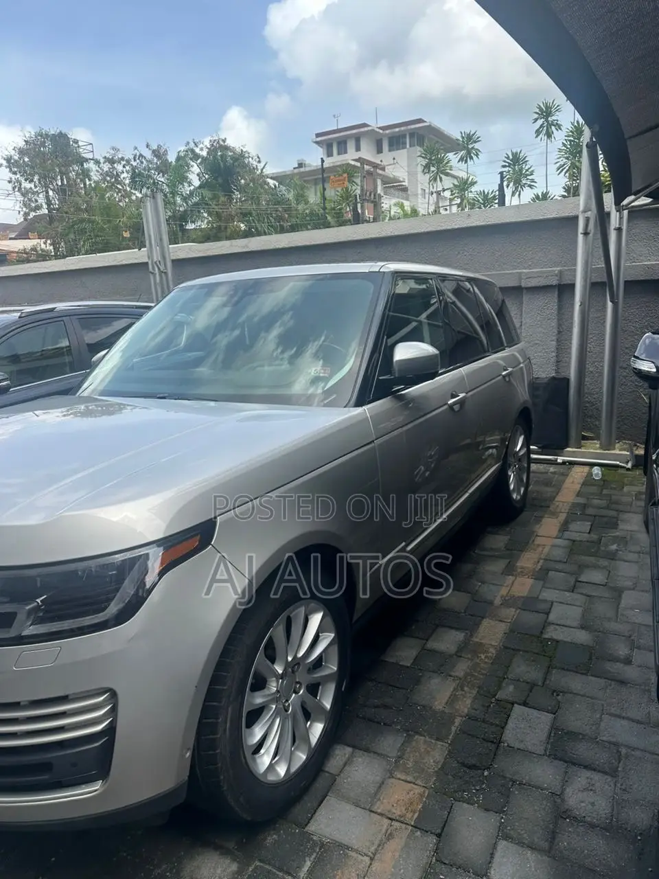 Land Rover Range Rover Vogue 2018 Gold