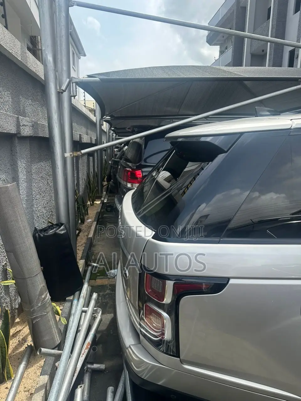 Land Rover Range Rover Vogue 2018 Gold