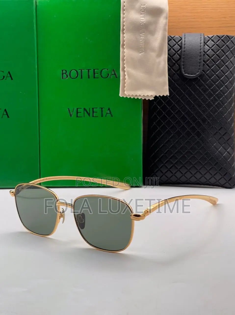 Bottega High Fashion Sunglasses 