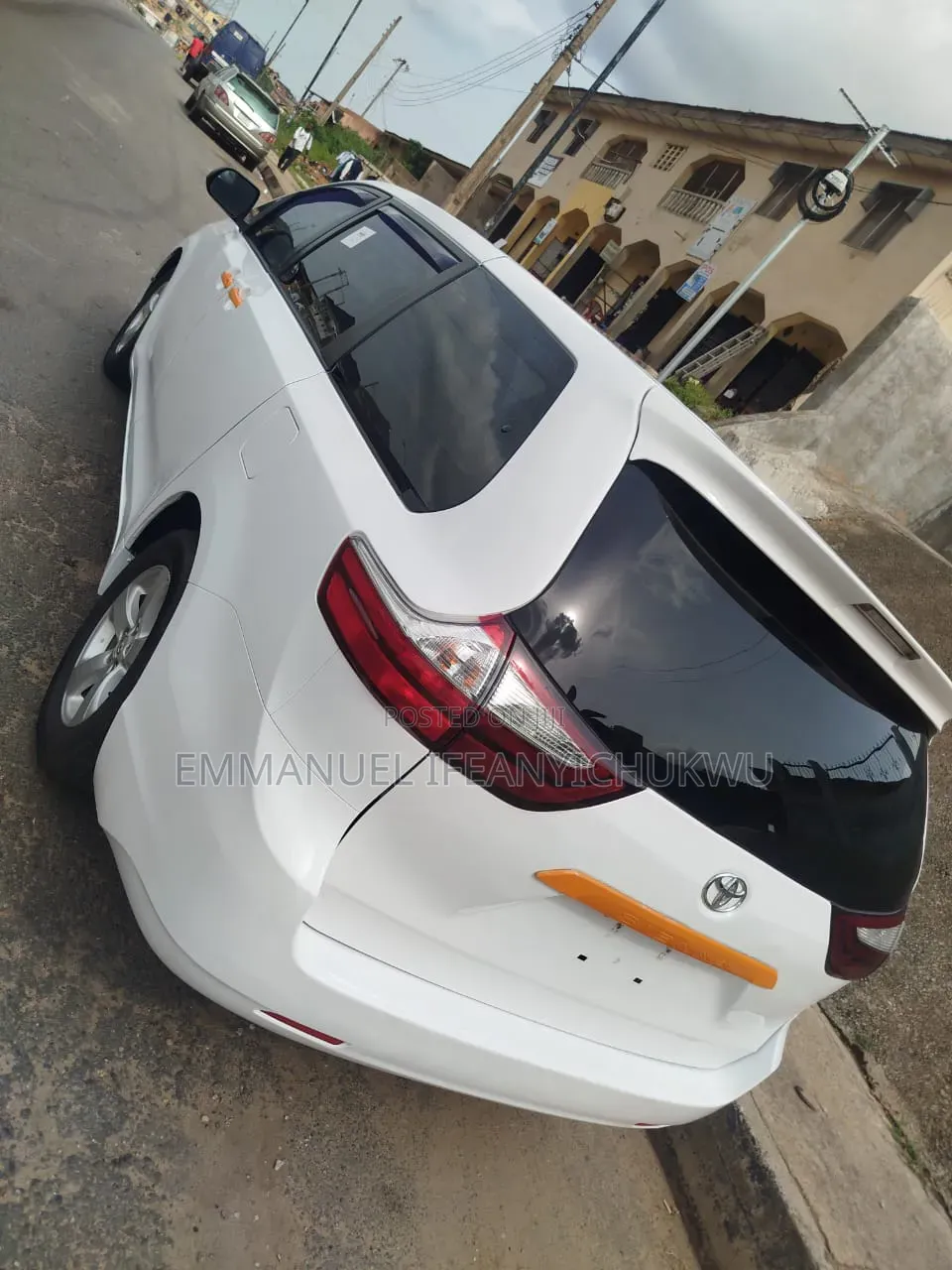 Toyota Sienna LE 7 Passenger (3.5L 6cyl 6A) 2016 White