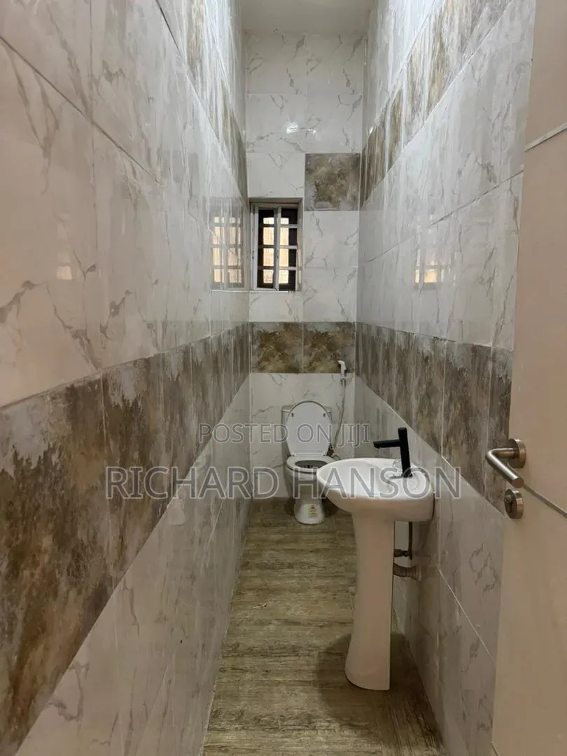 Studio Apartment in Orchid (Not Mini, Chevron for rent