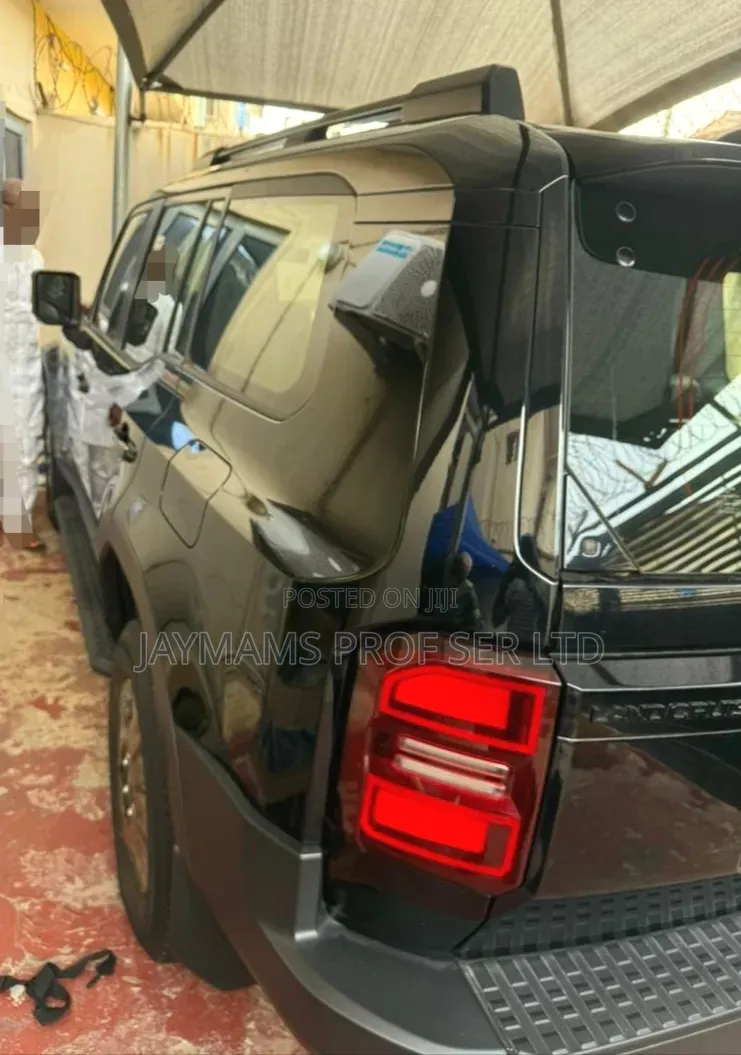 New Toyota Land Cruiser 2025 Black