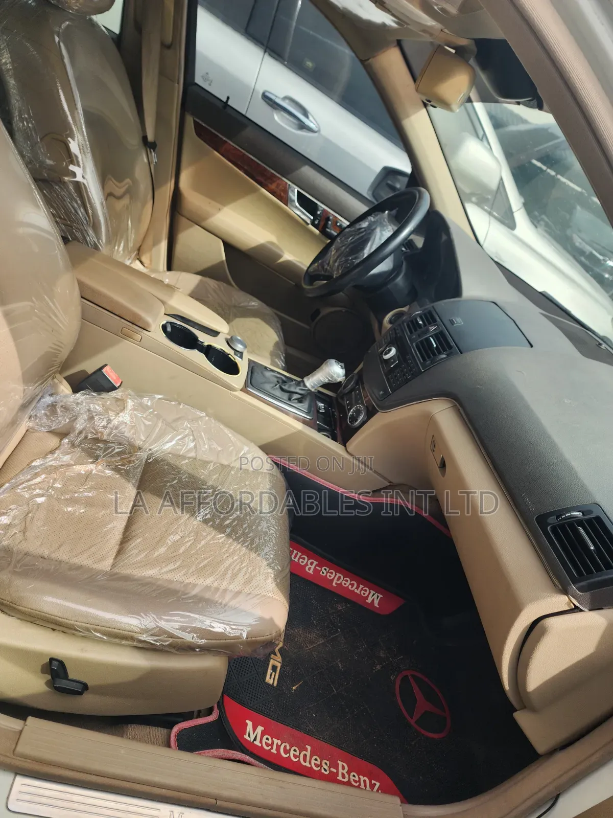Mercedes-Benz C300 2009 White