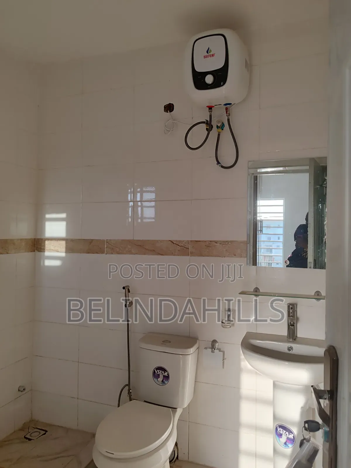 3bdrm Block of Flats in Mabushi for sale
