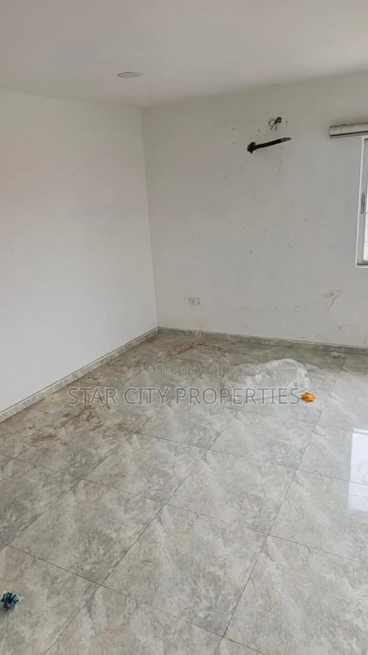 3bdrm Apartment in Agidingbi for rent