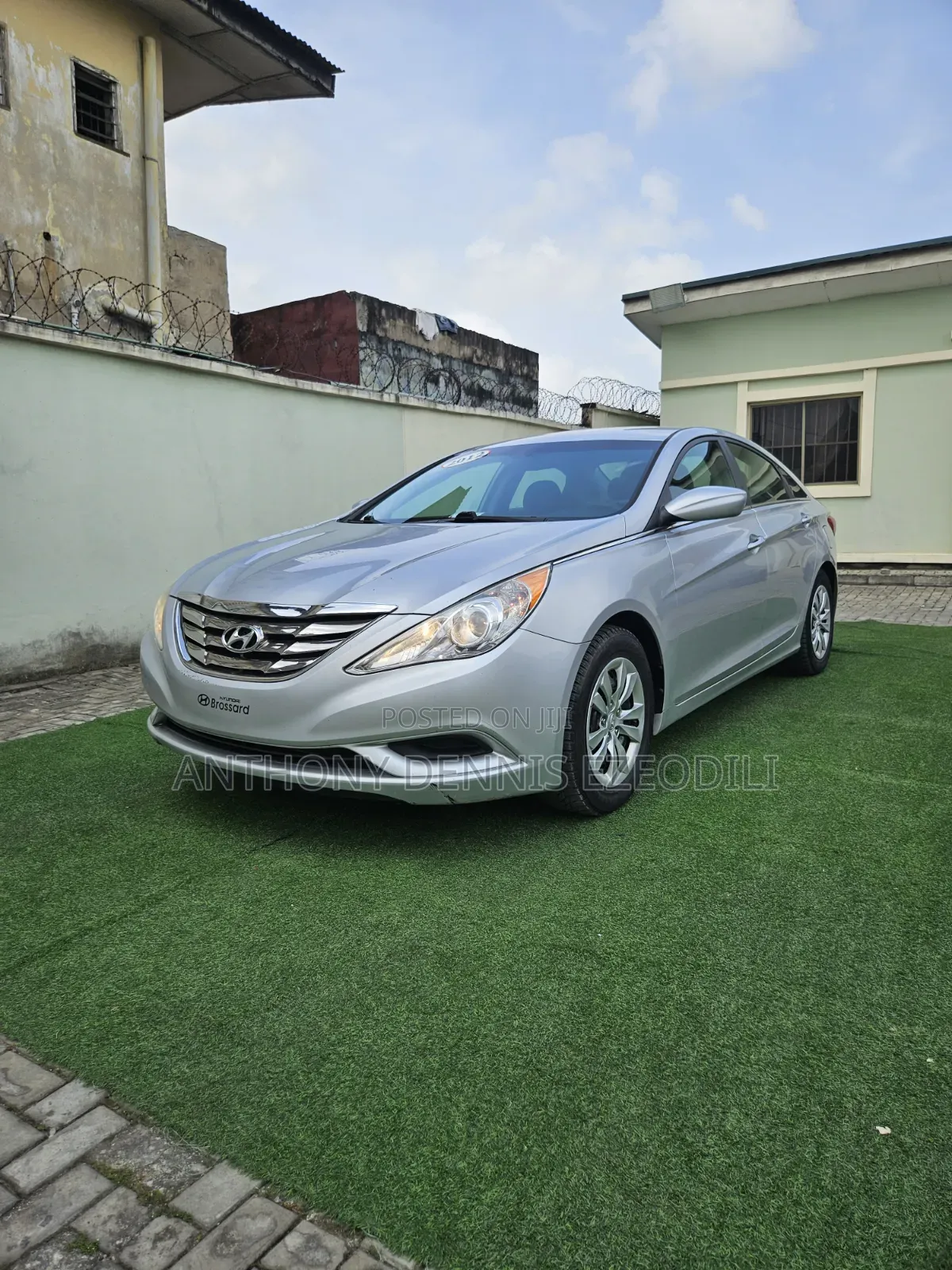 Hyundai Sonata SE Sedan FWD (2.4L 4cyl 6A) 2012 Silver