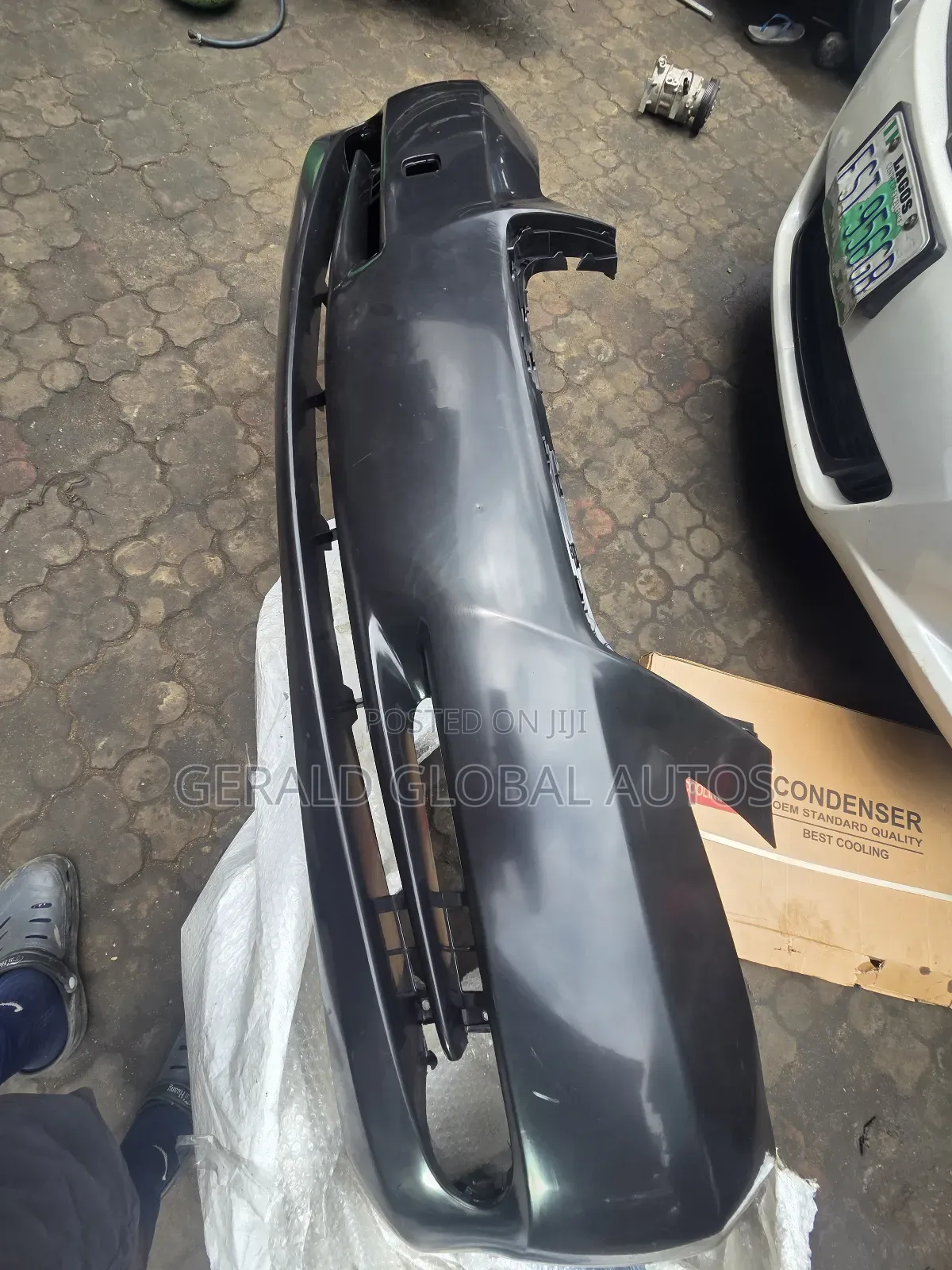 Front Bumper Es 350 2008