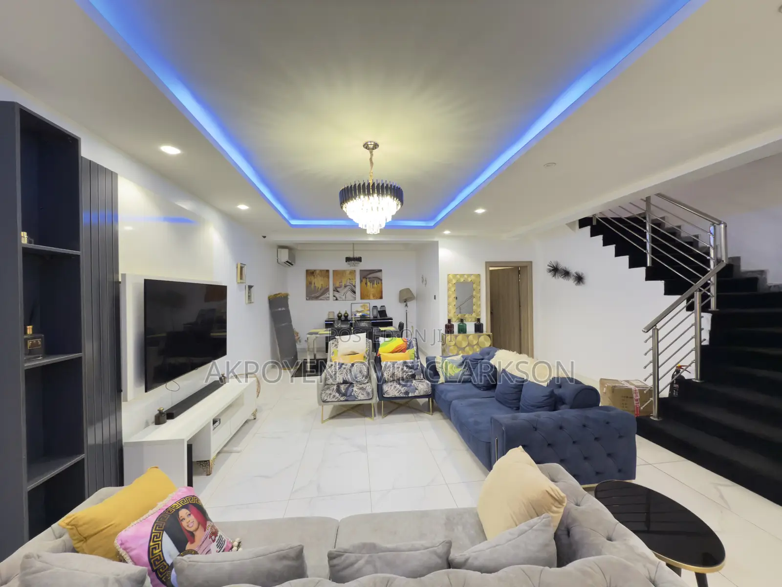 4bdrm Townhouse / Terrace in Wuye for rent