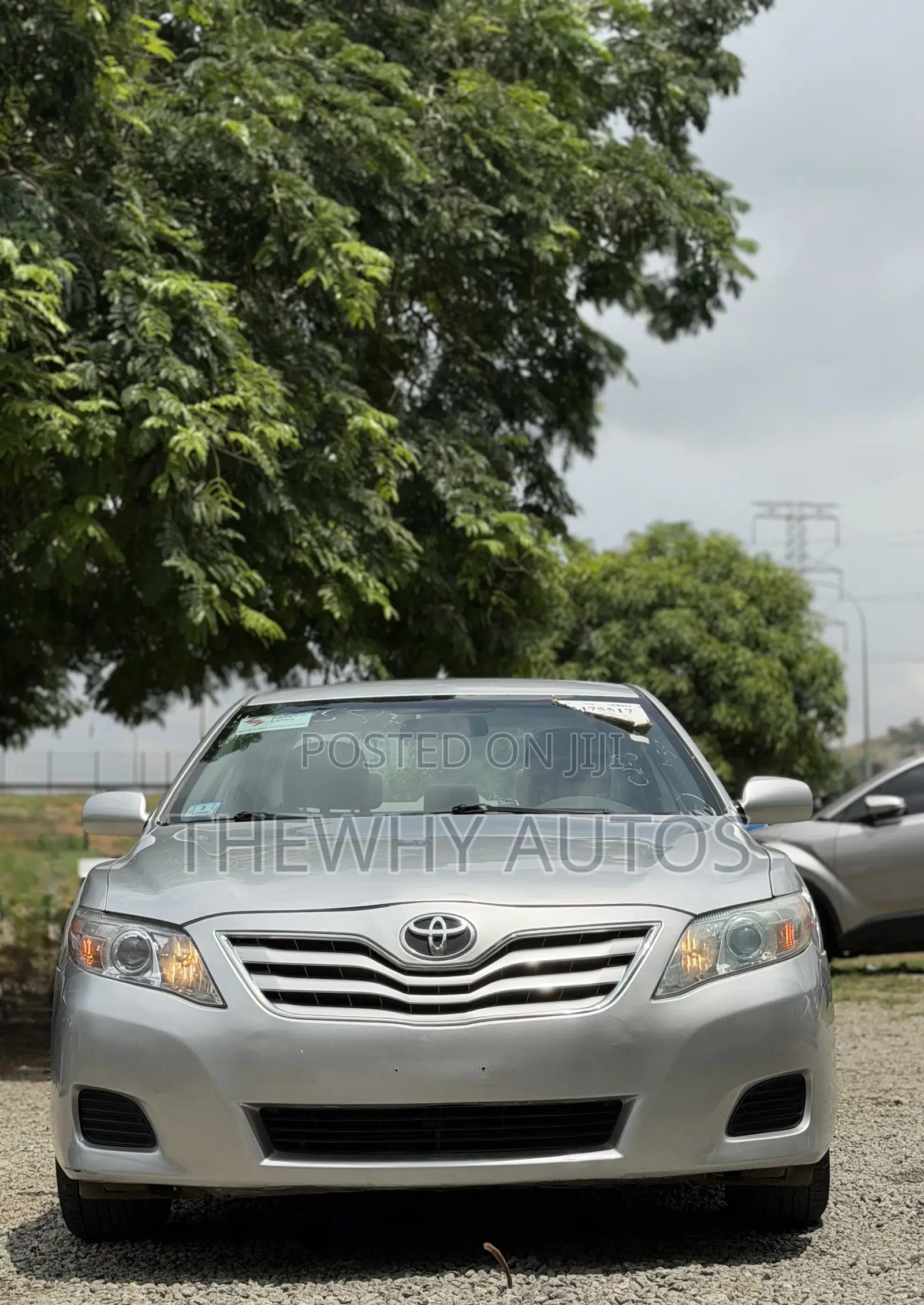 Toyota Camry LE 4dr Sedan (2.5L 4cyl 6AM) 2010 Silver