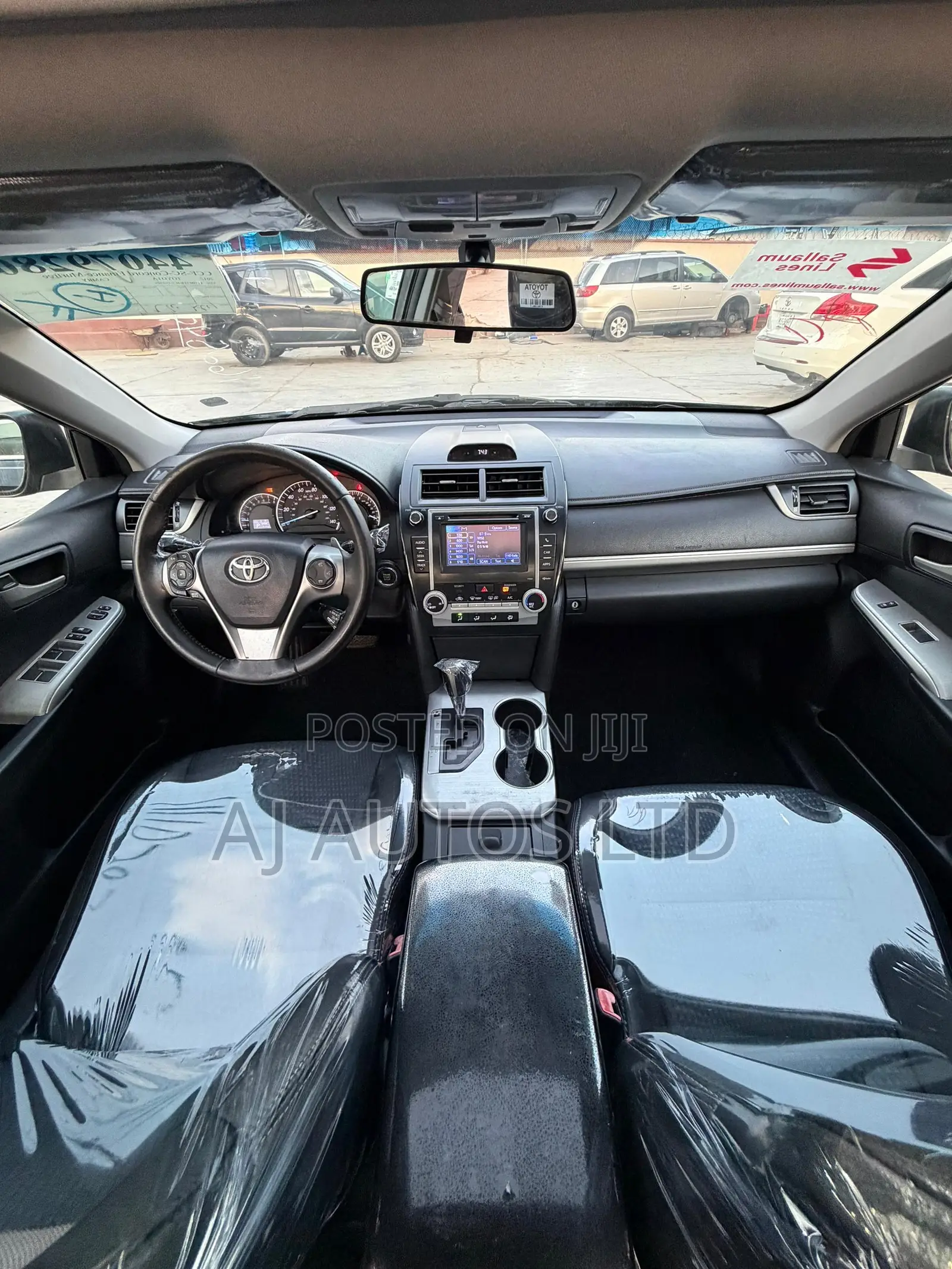 Toyota Camry SE 4dr Sedan (2.5L 4cyl 6A) 2014 Black