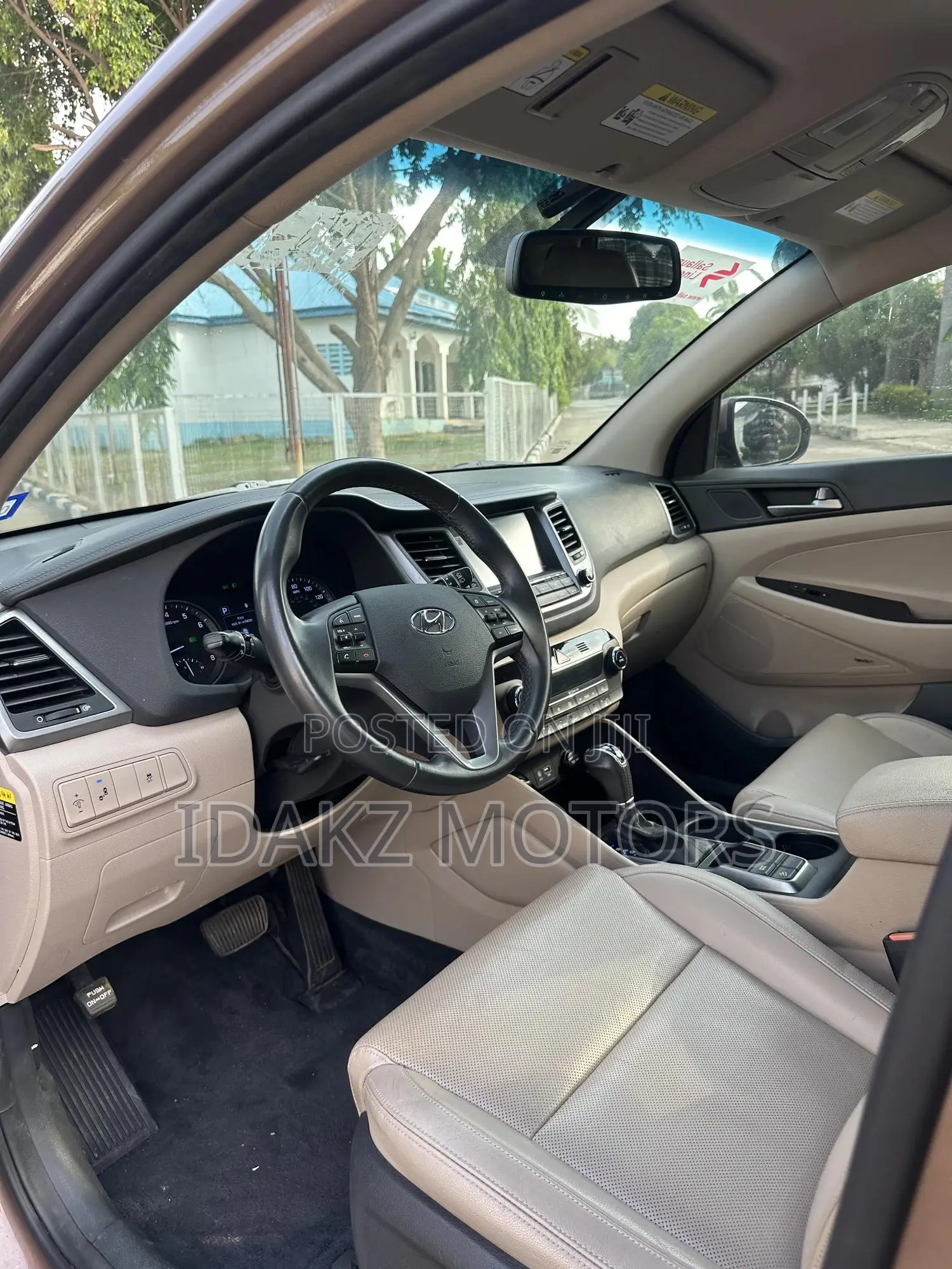 Hyundai Tucson Limited AWD 2017 Brown