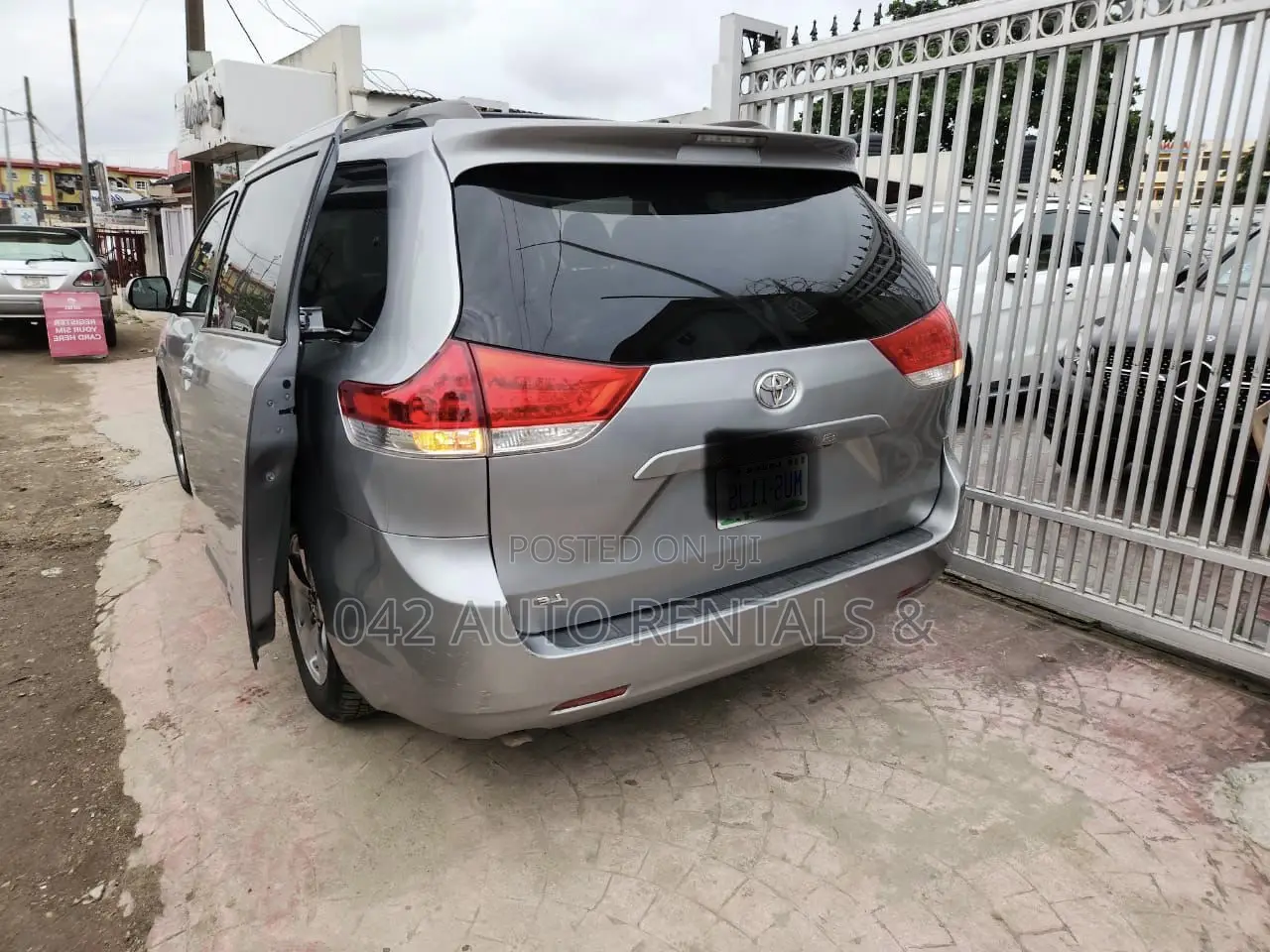 Toyota Sienna for Hire