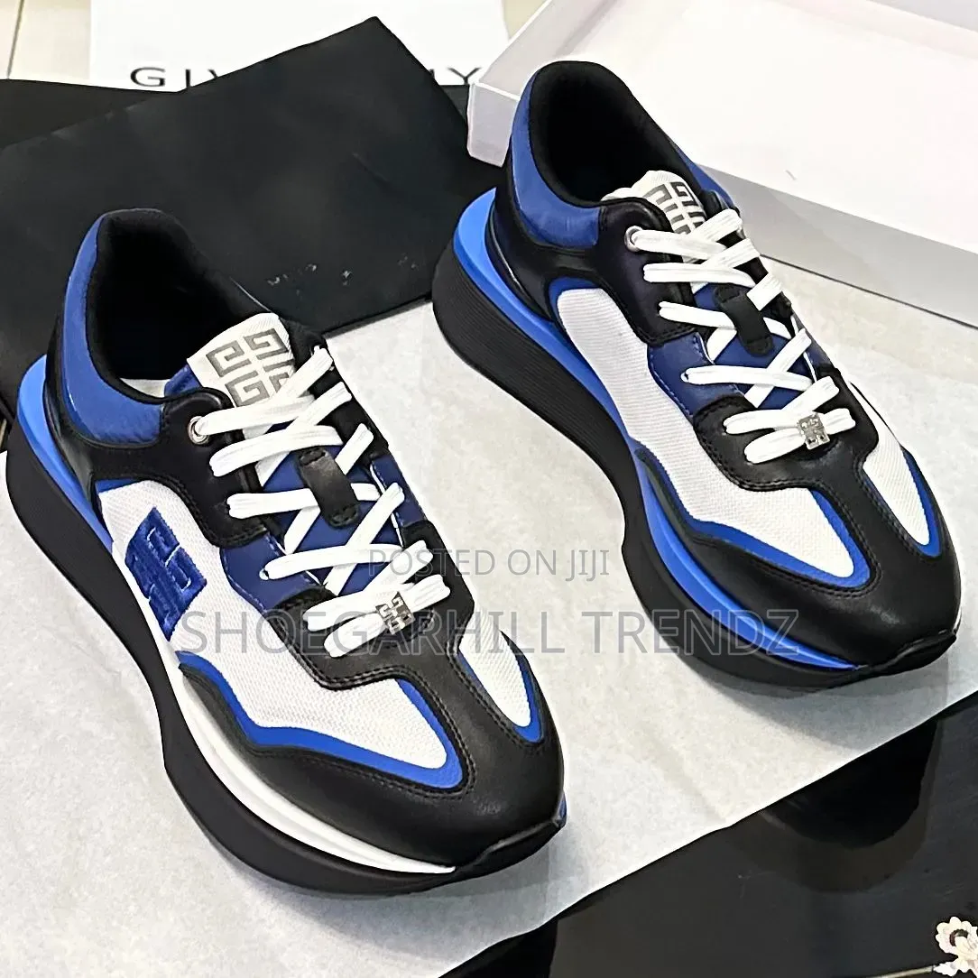 Mens Givenchy Sneakers in 2 Colours