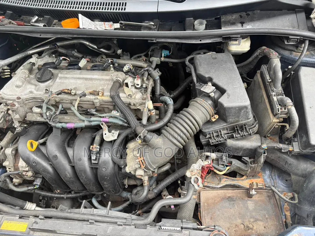 Toyota Corolla L 4dr Sedan (1.8L 4cyl 5M) 2013 Blue