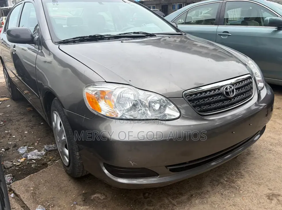 Toyota Corolla 1.8 CE 2008 Gray