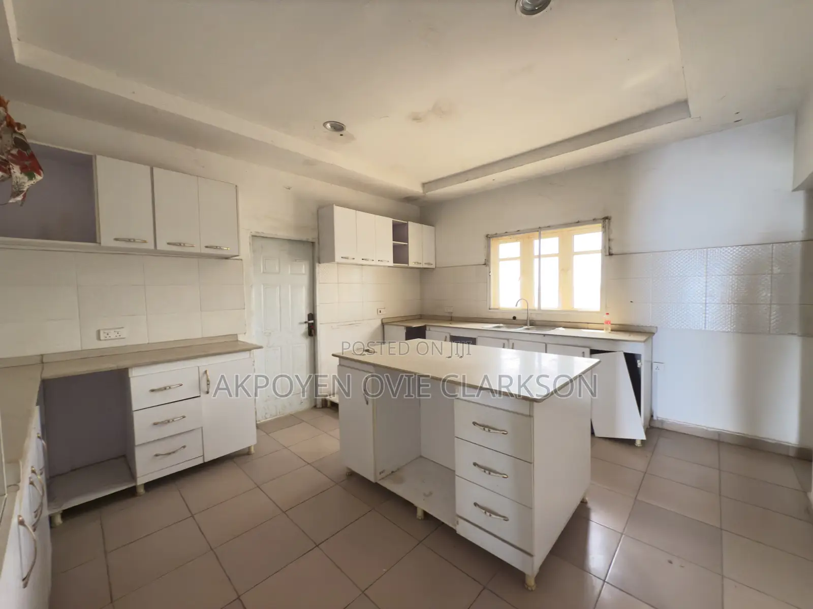 3bdrm Apartment in Wuye for rent