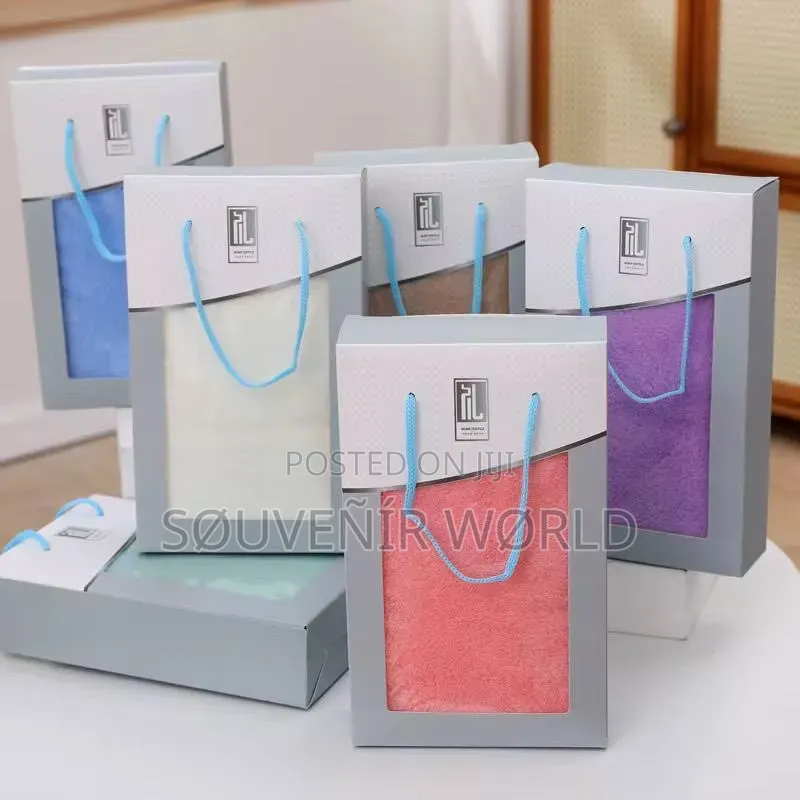 Gym Size Microfiber Towel
With the Package