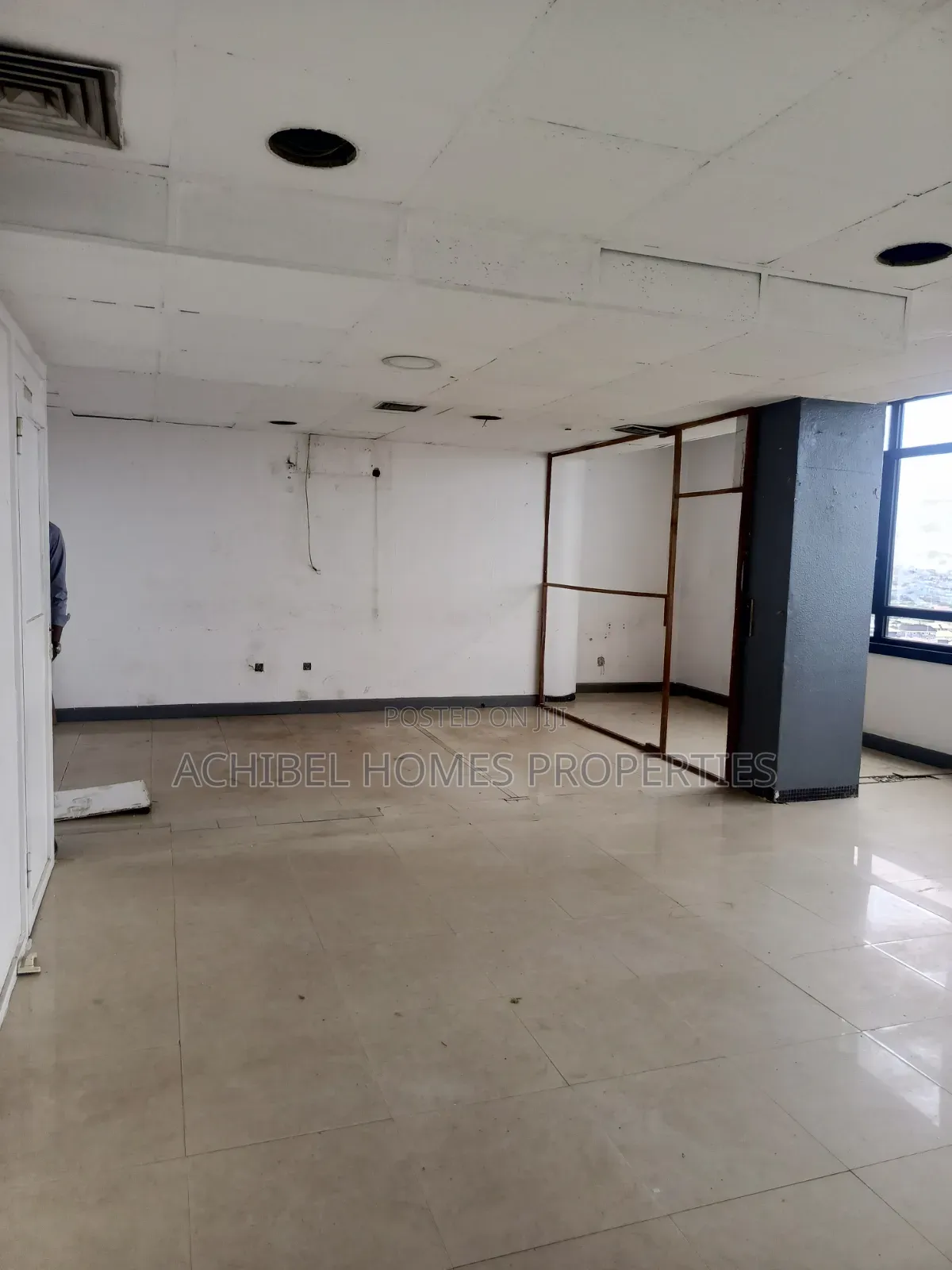 A 60 Square Meter Office Space Off Broad Street
