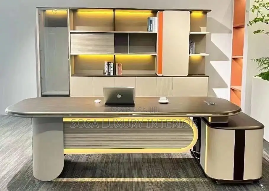 Modern Executive Office Desk With Hutch