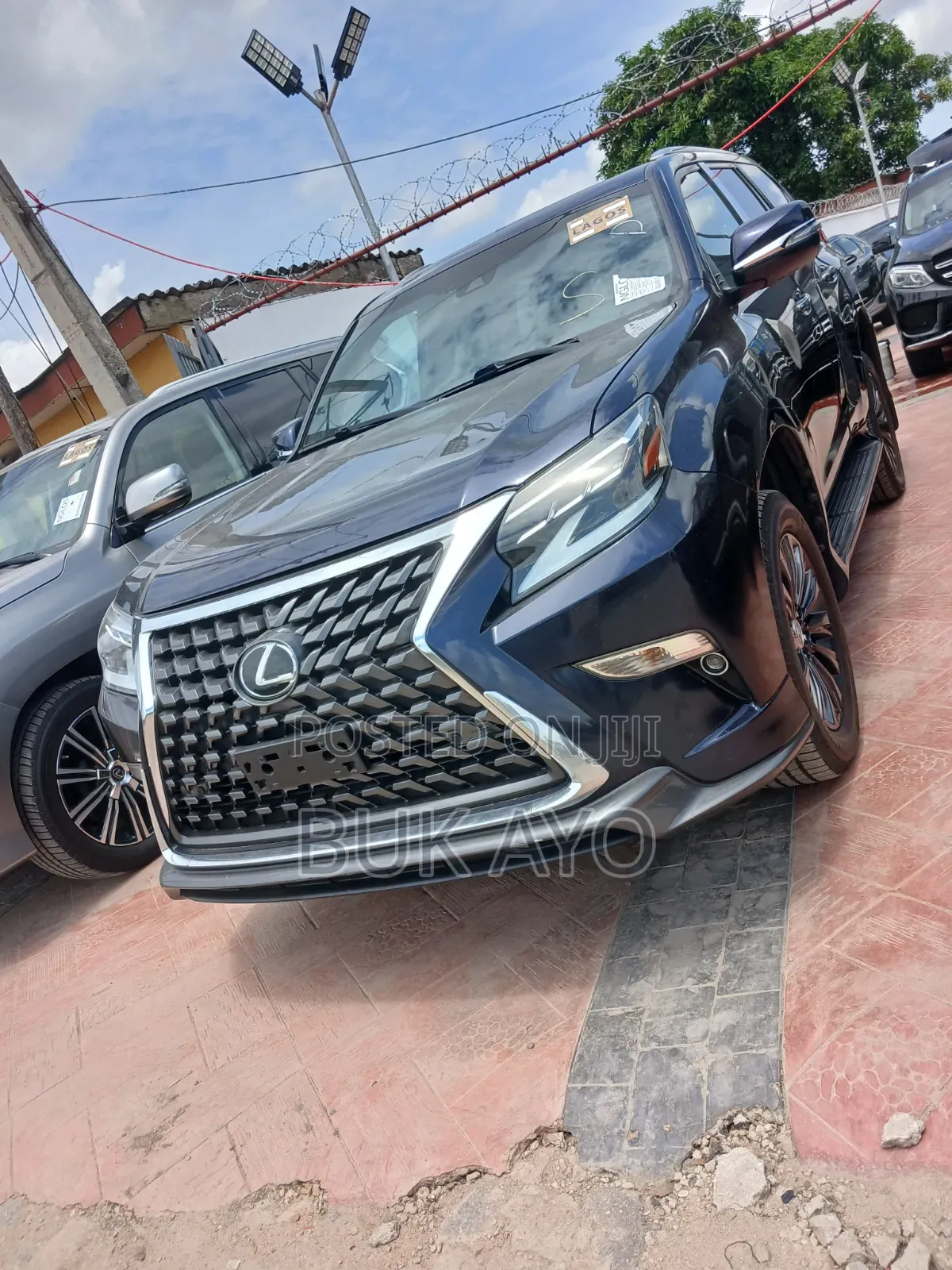 Lexus GX 460 AWD 2022 Blue