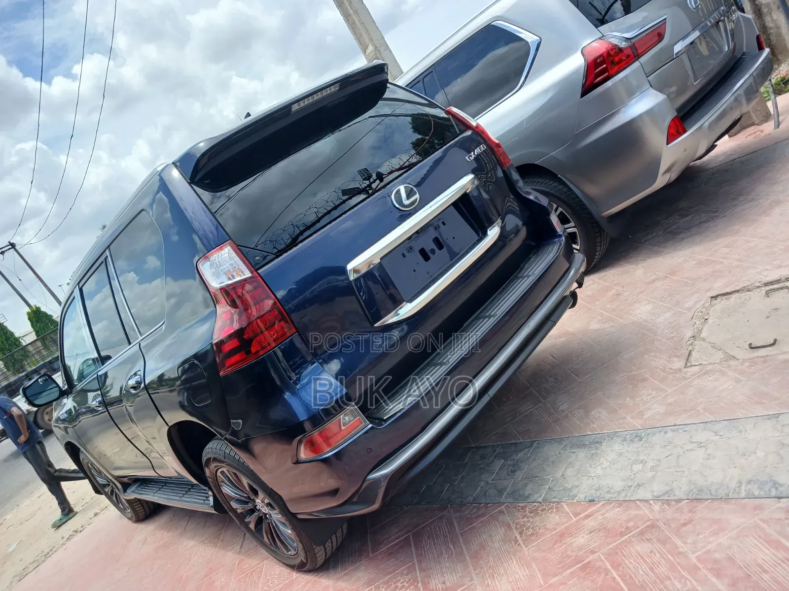 Lexus GX 460 AWD 2022 Blue