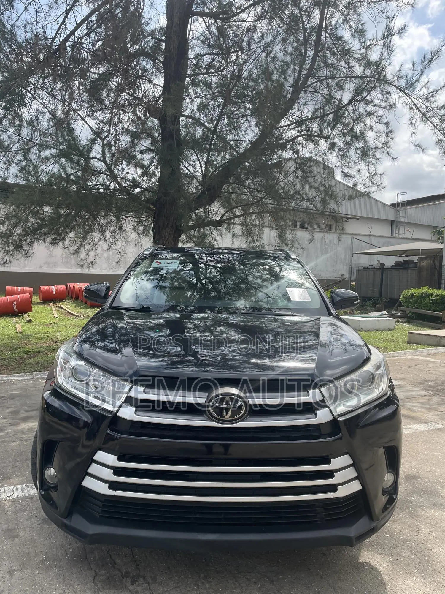 Toyota Highlander XLE 4x2 V6 (3.5L 6cyl 8A) 2018 Black