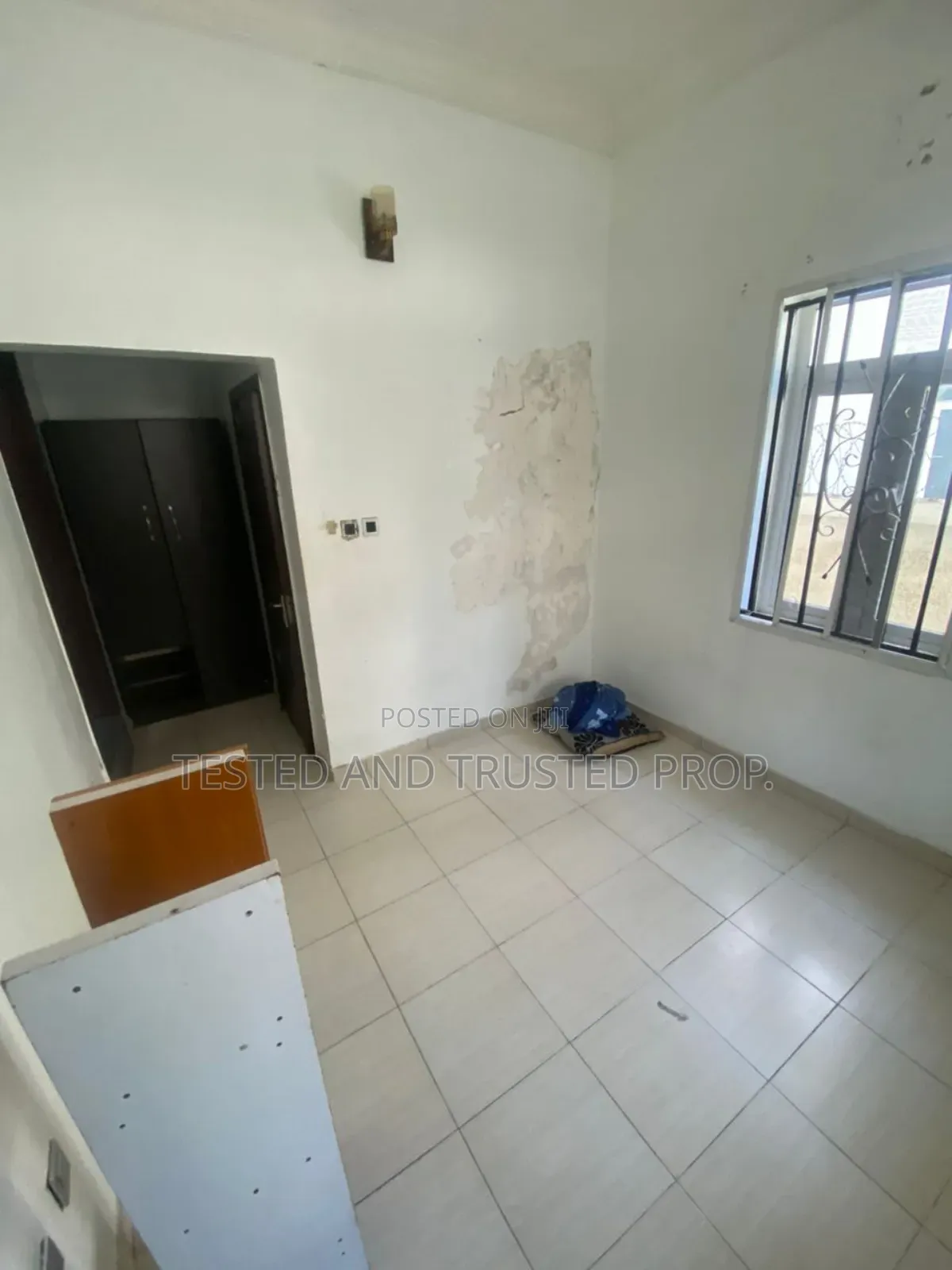 1bdrm Apartment in Chevron for rent
