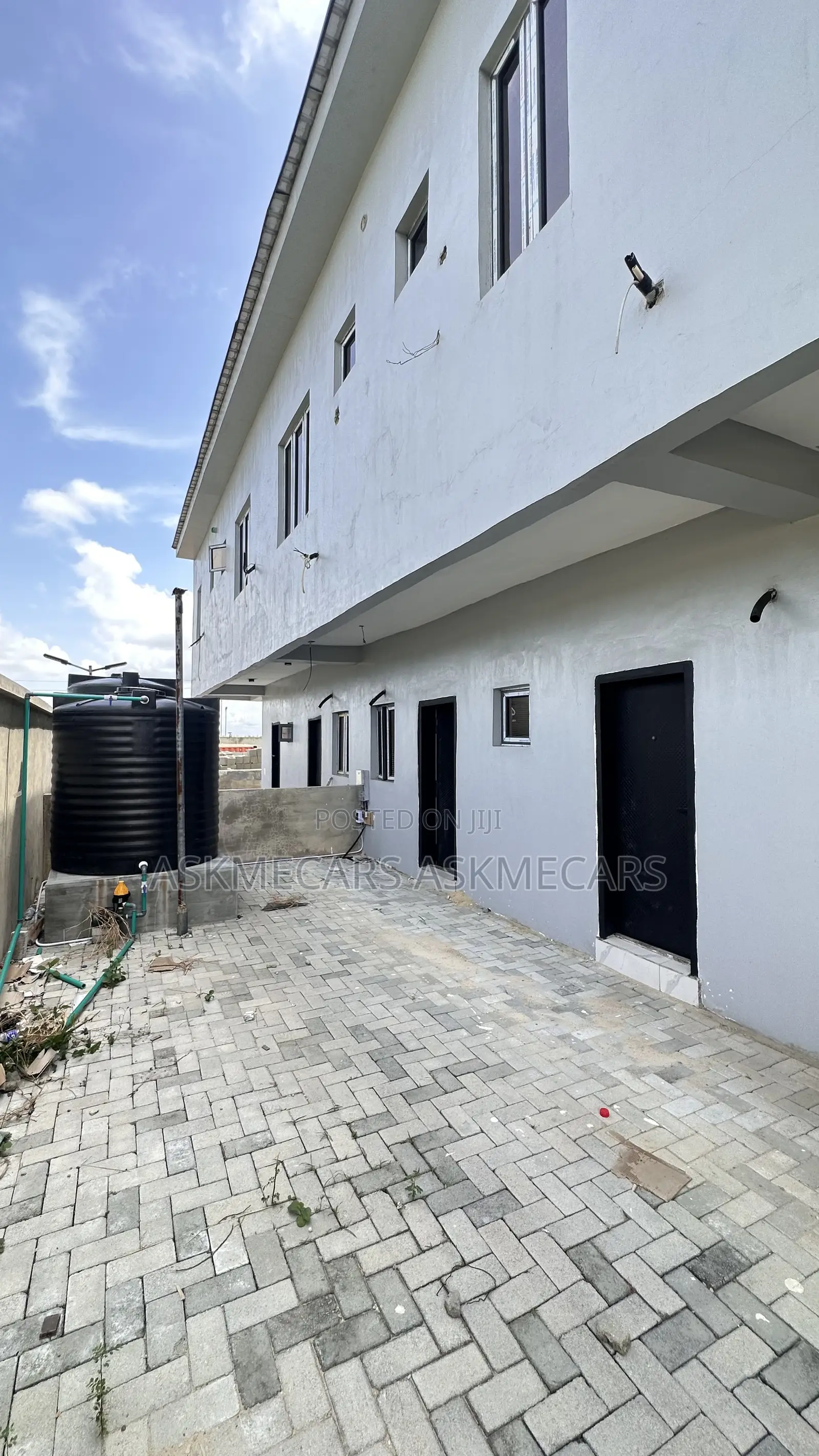 3bdrm Duplex in Abrahim Adesanya, Ajah for rent