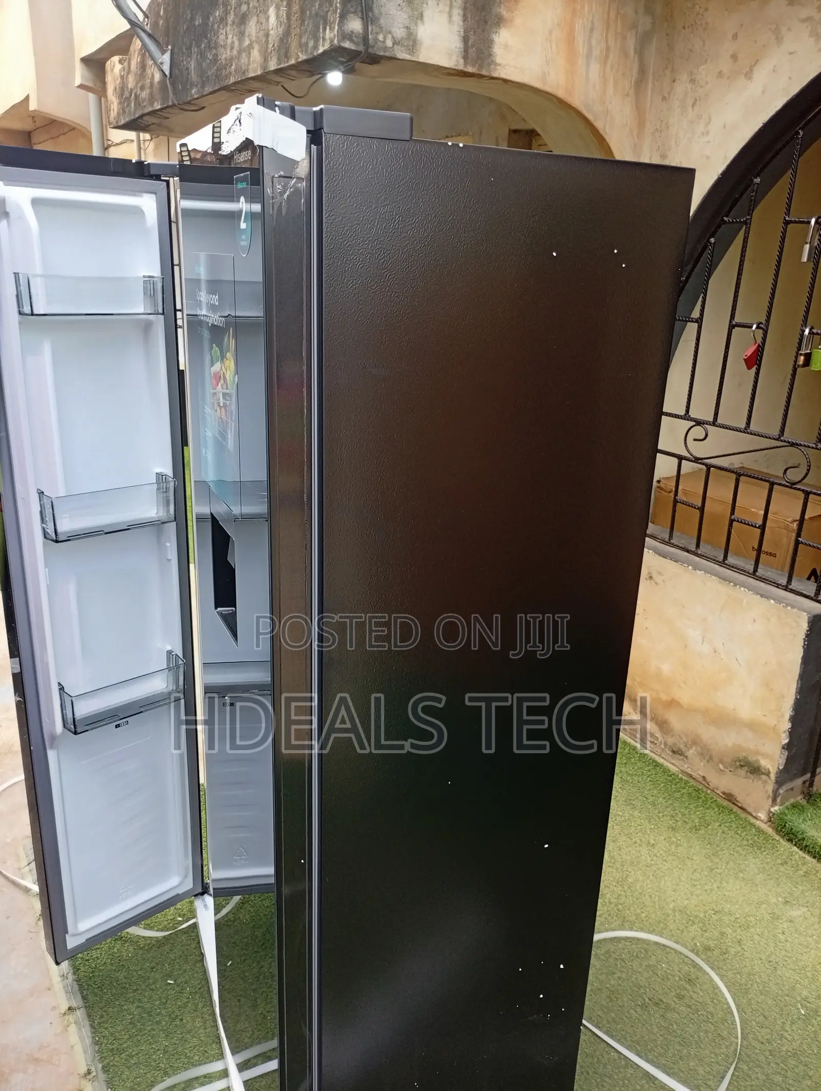 Hisense Rc-71tbgl Side by Side Refrigerator for Keeping Food Fresh
