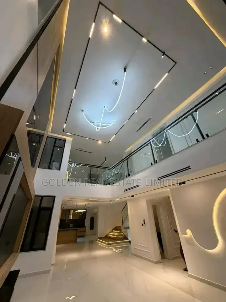 7bdrm Duplex in Guzape District for sale