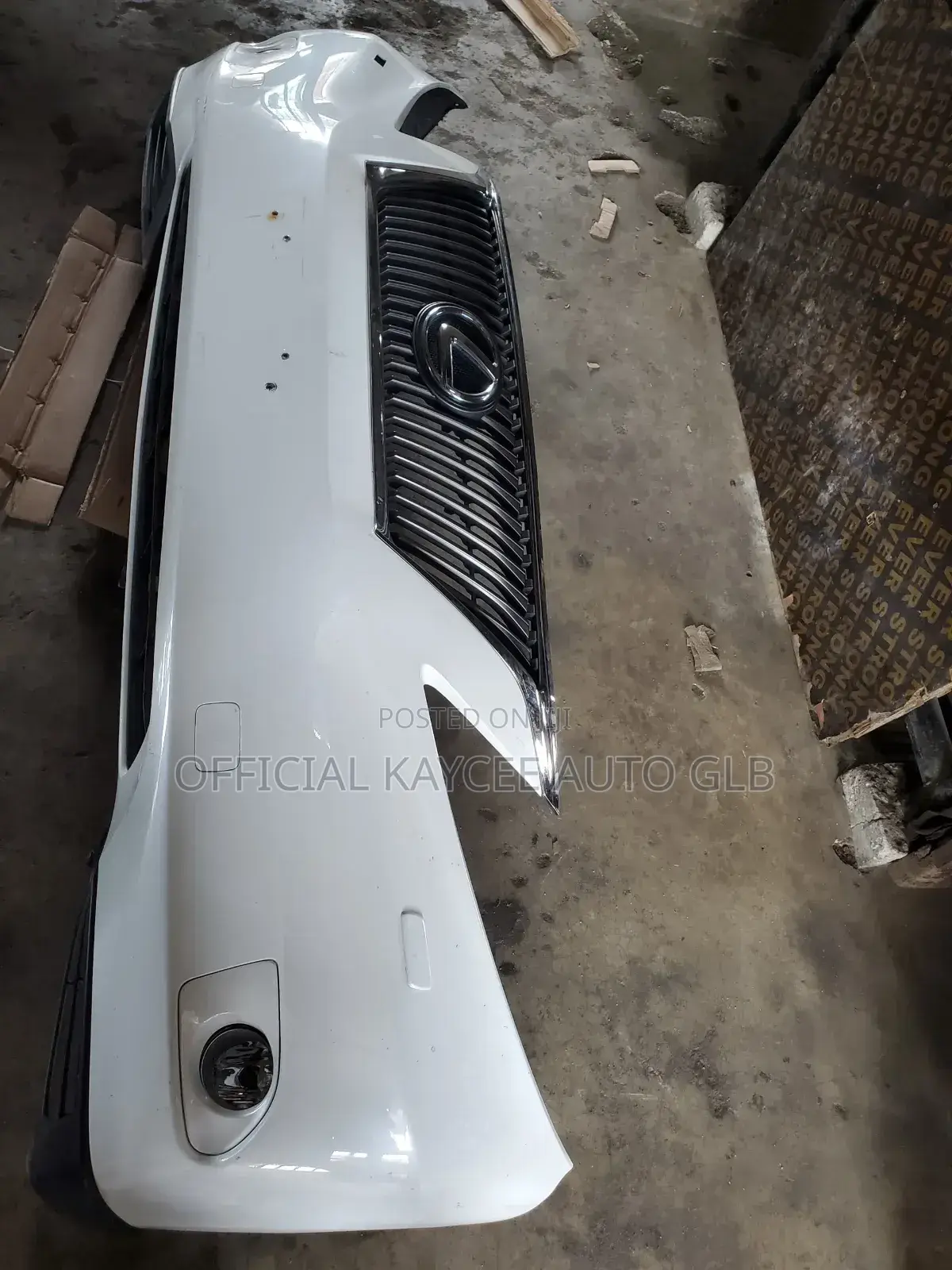 Complet Bumper Rx350,2010