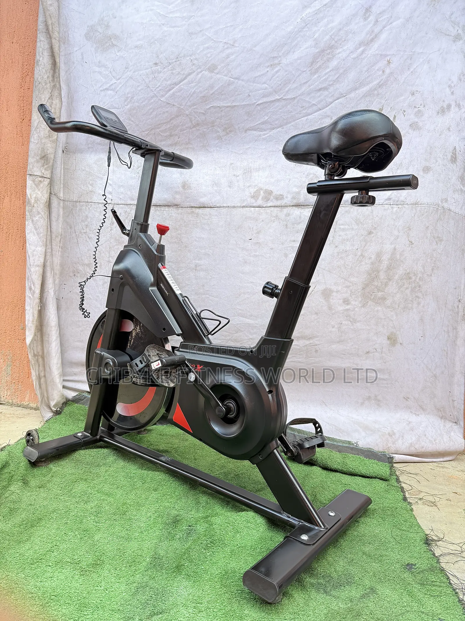 Dripple Commercial Spin Bike (180kg )