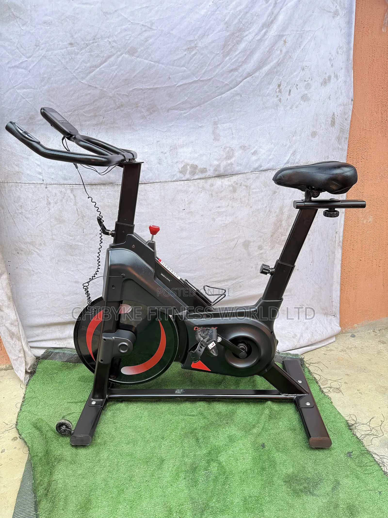 Dripple Commercial Spin Bike (180kg )