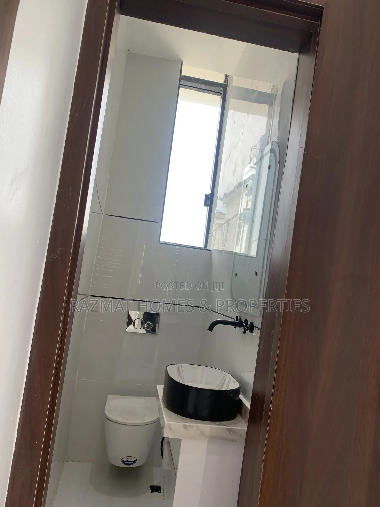 4bdrm Duplex in Ado / Ajah for sale