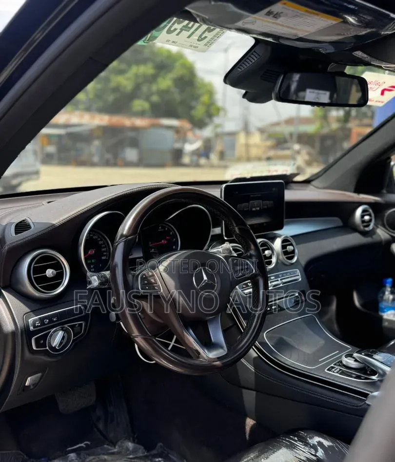 Mercedes-Benz GLC-Class 2018 Black