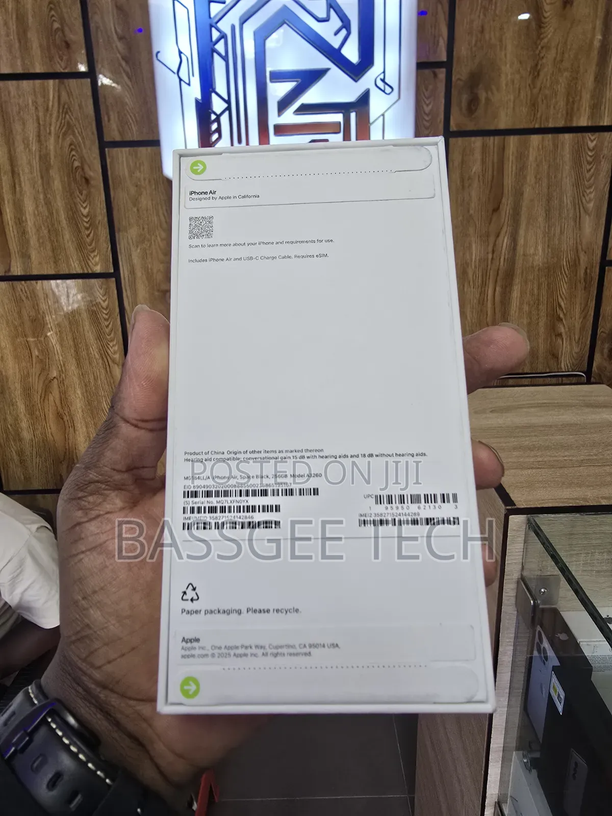 New Apple iPhone Air 256 GB Black