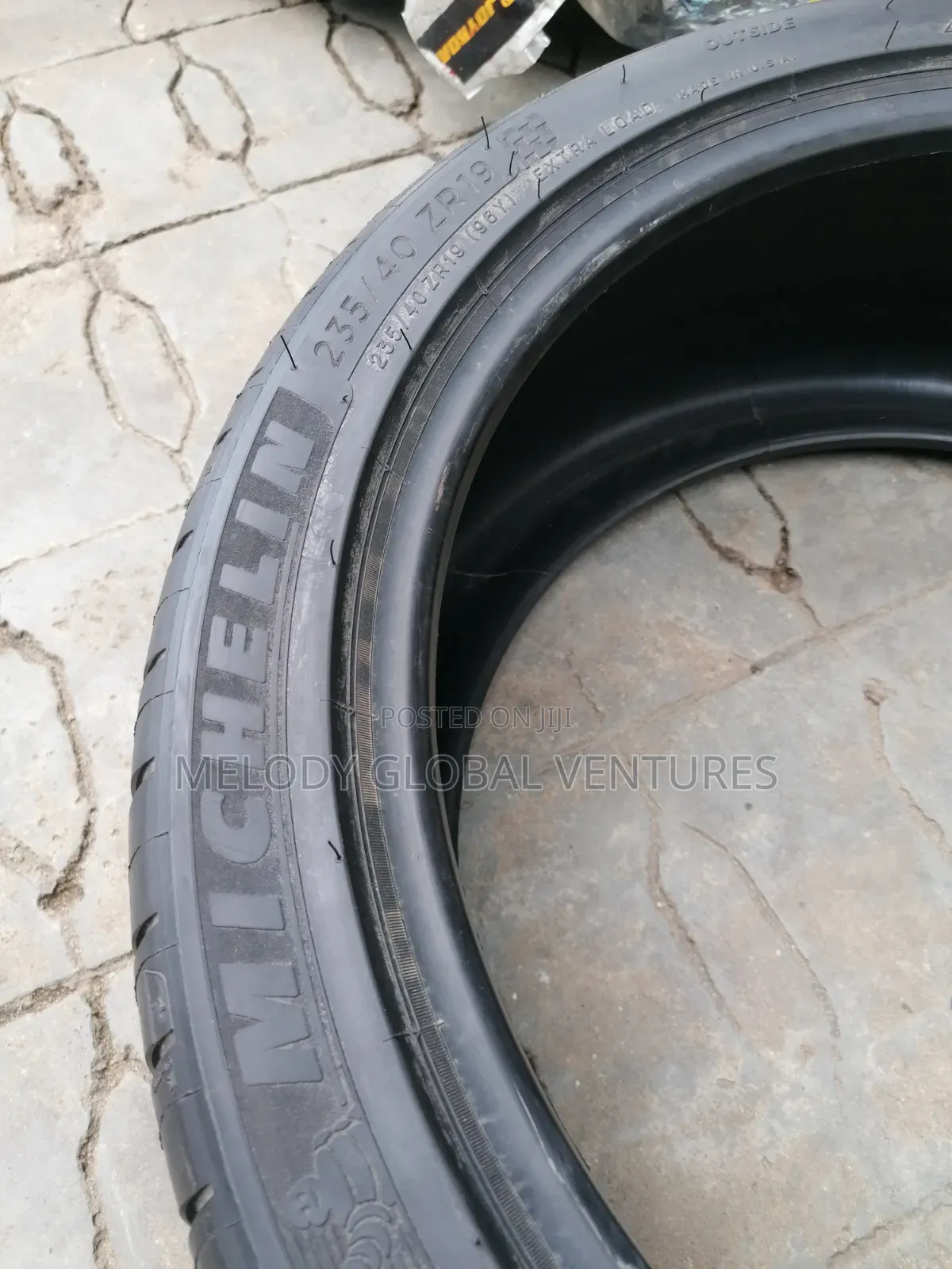 235/40r19(96y) Michelin Tyre, High Performance Tire