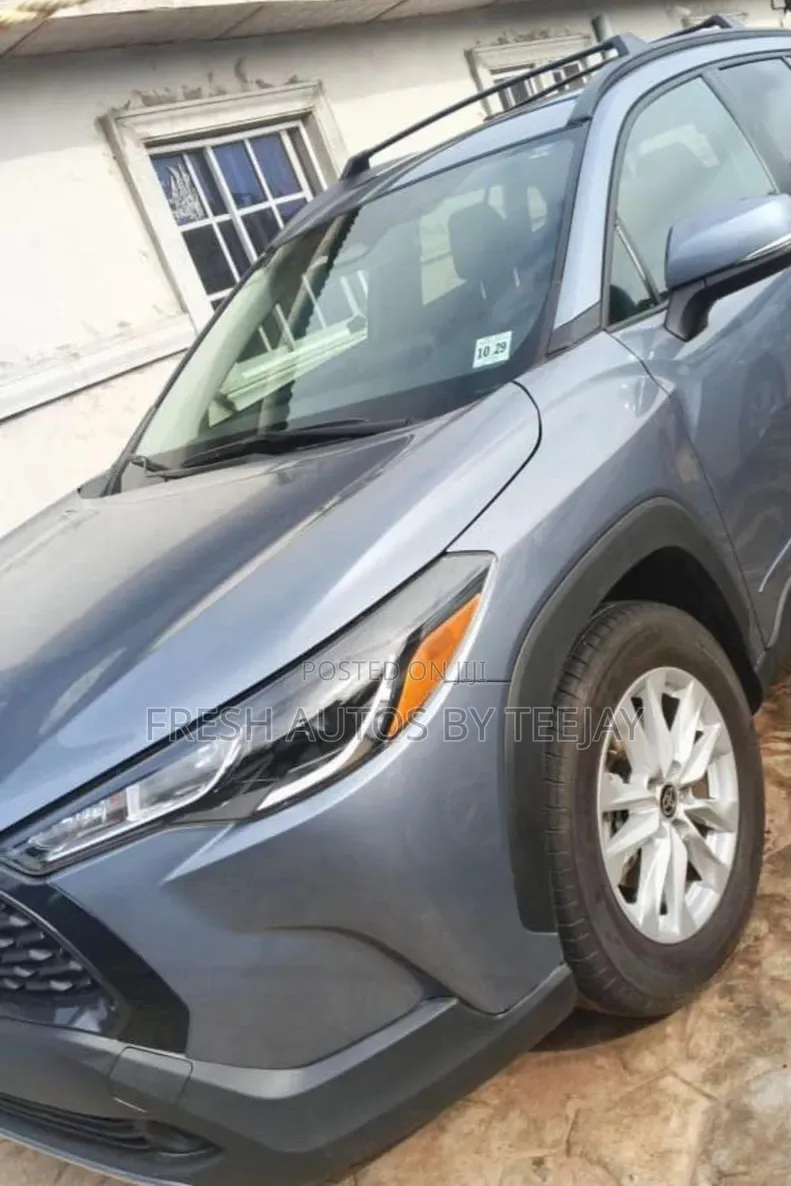 New Toyota Corolla Cross 2025 Blue